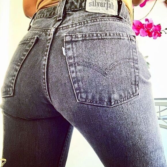 LEVIS VINTAGE STRAIGHT LEG JEANS - Picture 1 of 13